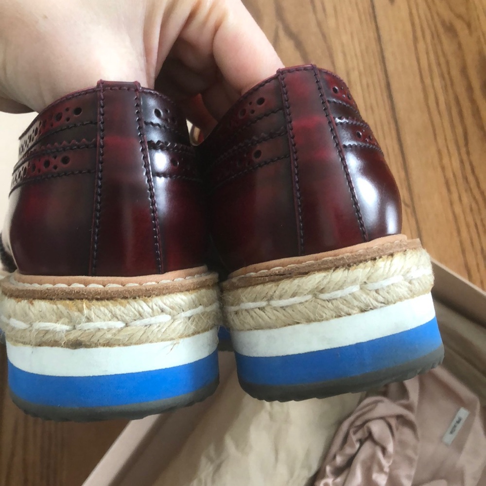 Prada platform brogue-trim leather oxfords - Picture 6 of 7